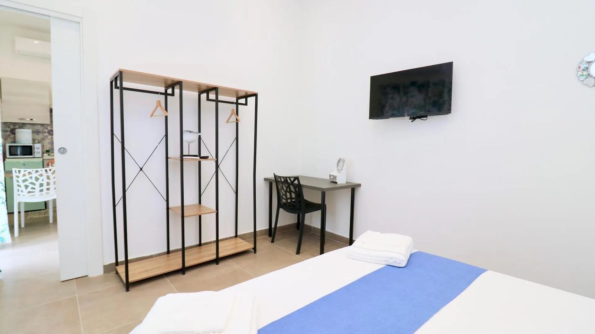 Holiday home Airport Guest Houses Naples