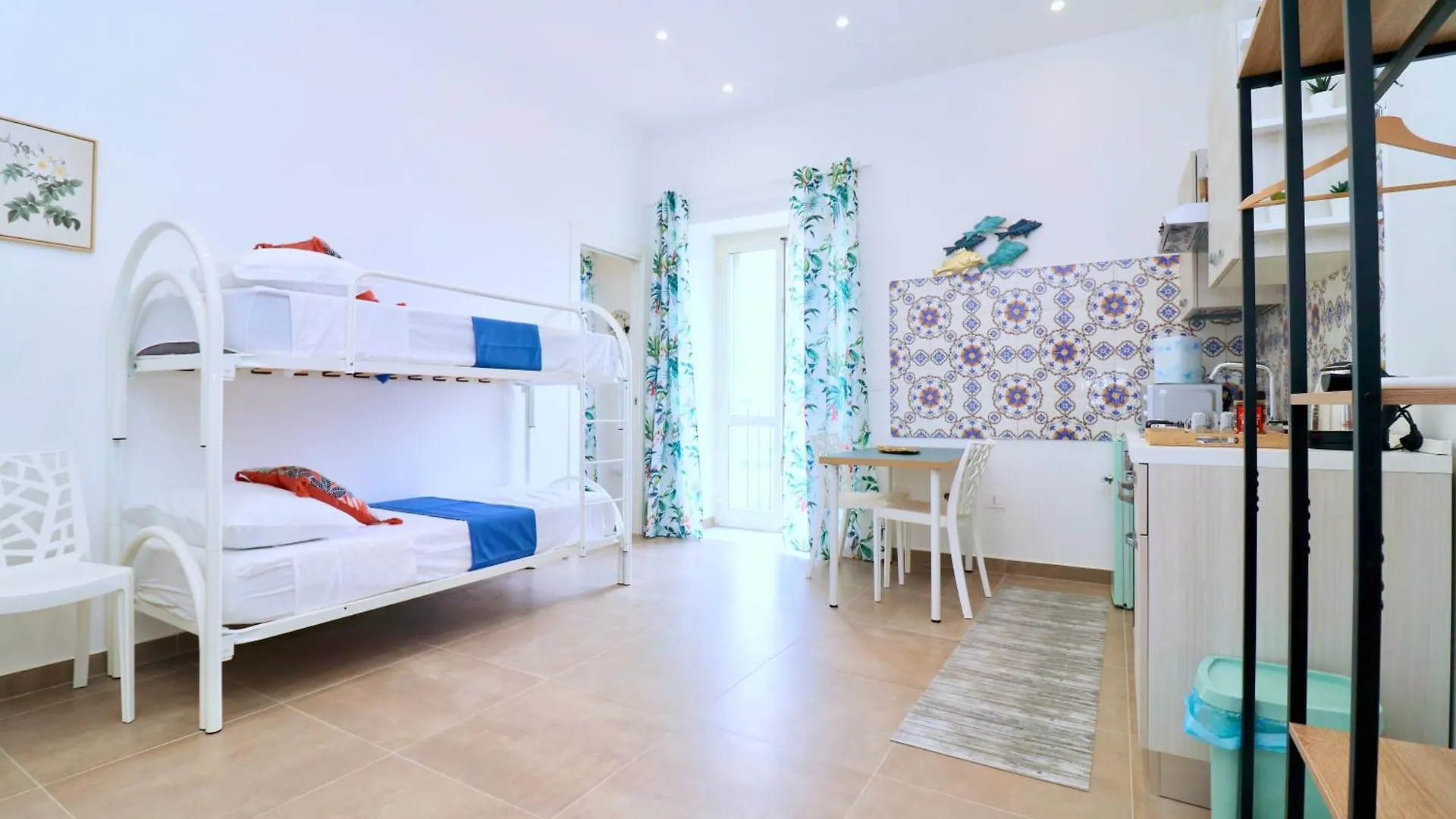 Airport Guest Houses Naples Italy