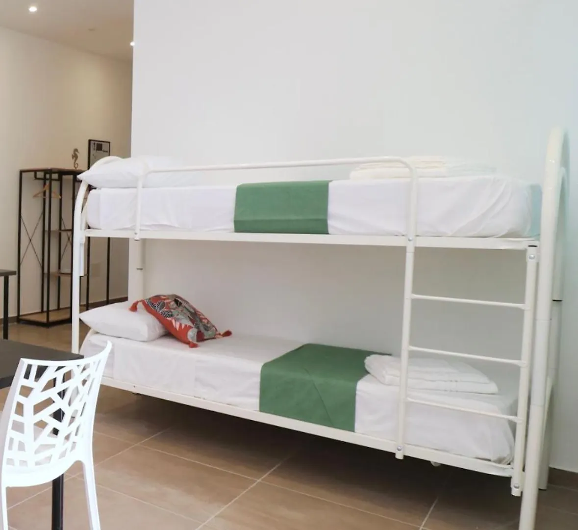 Airport Guest Houses Naples Italy